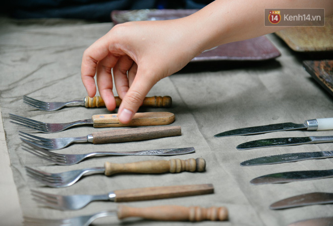 Sau Hà Nội, phiên chợ Người yêu cũ xuất hiện ở Sài Gòn: Mua một món đồ, được nghe cả câu chuyện tình xưa Sau Hà Nội, phiên chợ Người yêu cũ xuất hiện ở Sài Gòn: Mua một món đồ, được nghe cả câu chuyện tình xưa